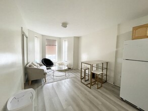 15 Carmel St, Unit 2 in Boston, MA - Building Photo - Building Photo