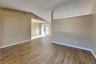 7508 N St Peter Ave in Tampa, FL - Building Photo - Building Photo