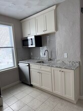 106 Malden St in Everett, MA - Building Photo - Building Photo