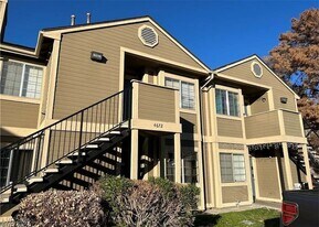 4672 Krissylouise Way, Unit A in Las Vegas, NV - Building Photo