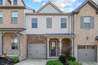 1444 Channing Dr in Thompson's Station, TN - Building Photo - Building Photo