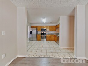 4703 N Dawnmeadow Ct in Plant City, FL - Building Photo - Building Photo