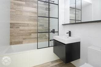 242 Newkirk Ave in Brooklyn, NY - Building Photo - Building Photo