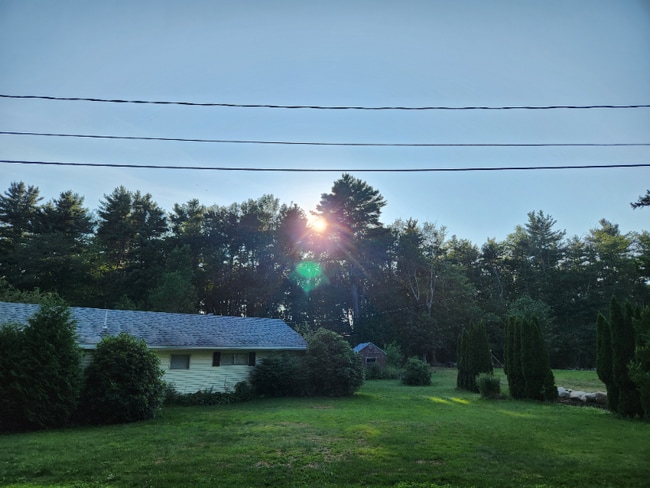22 Gorgeana Way in York, ME - Foto de edificio - Building Photo
