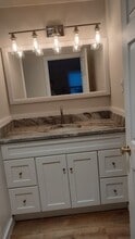 9 Beech St, Unit 2 in Milford, NH - Building Photo - Building Photo