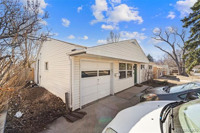 305 Maplewood Dr in Colorado Springs, CO - Building Photo