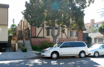 440 W Dryden St in Glendale, CA - Building Photo - Building Photo