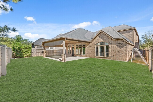 property at 5126 Bartlett Vista Ct