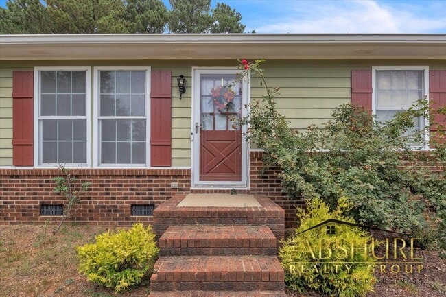 2632 Meyerswood Dr in Apex, NC - Building Photo - Building Photo