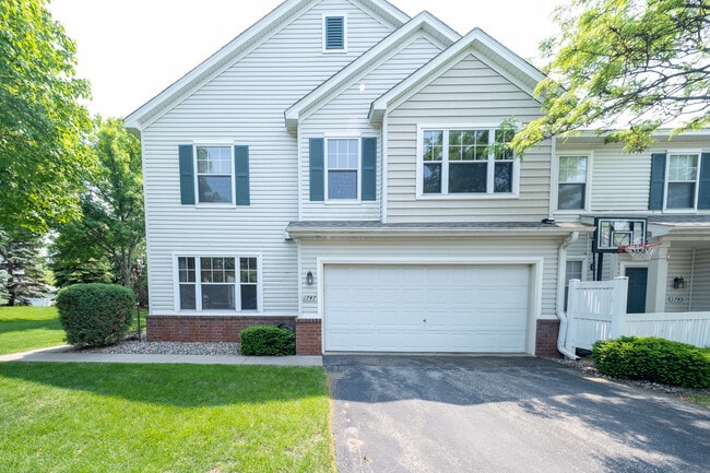 property at 1747 Countryside Dr