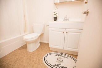 2647 Eastgate Rd, Unit 2560-10 in Toledo, OH - Building Photo - Building Photo