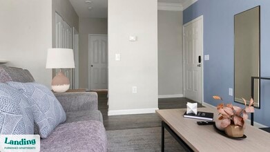 4435 Touchton Rd in Jacksonville, FL - Foto de edificio - Building Photo