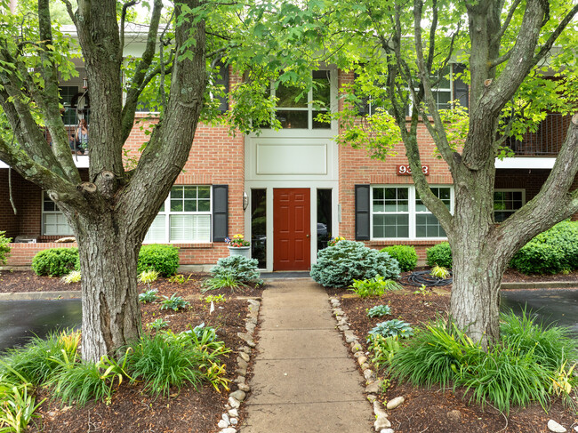 Indian Crossing Condominiums in Cincinnati, OH - Building Photo - Building Photo