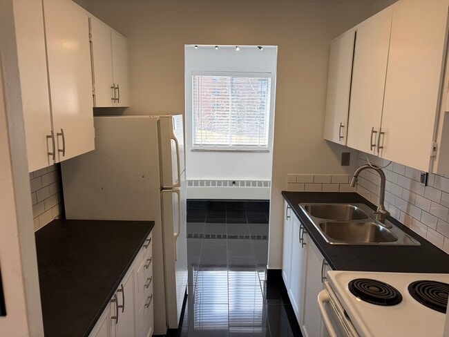 property at 1835 Bloor St