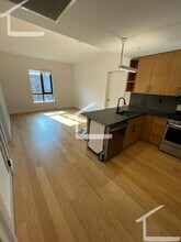 12 Fuller St in Brookline, MA - Building Photo - Building Photo