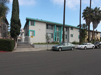 Loma Linda Apartments in Los Angeles, CA - Foto de edificio - Building Photo