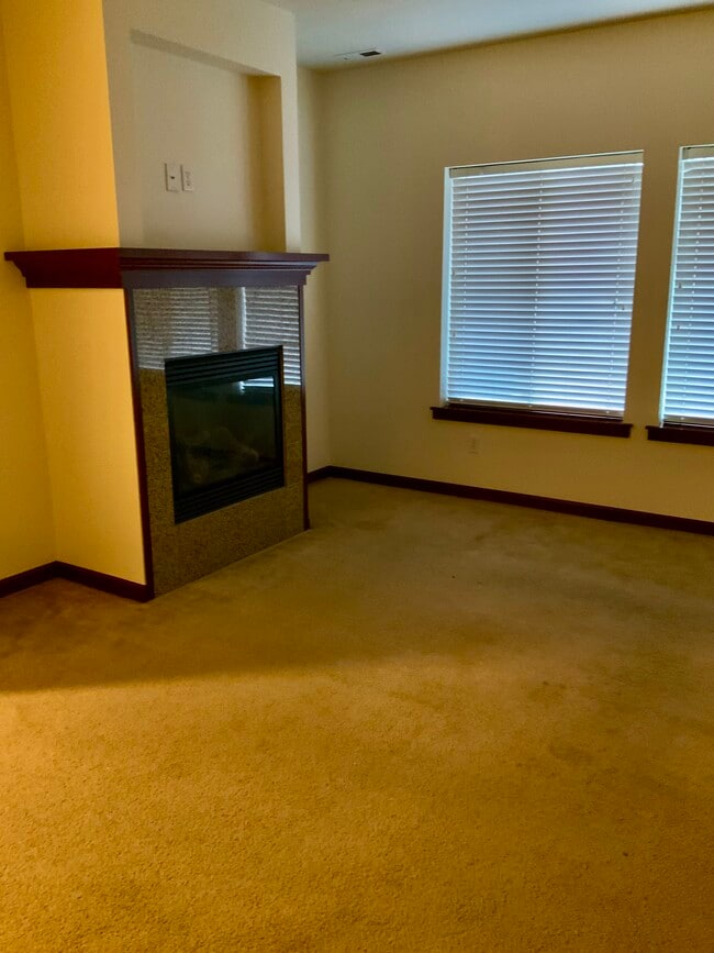 501 N 105th St in Seattle, WA - Building Photo - Building Photo