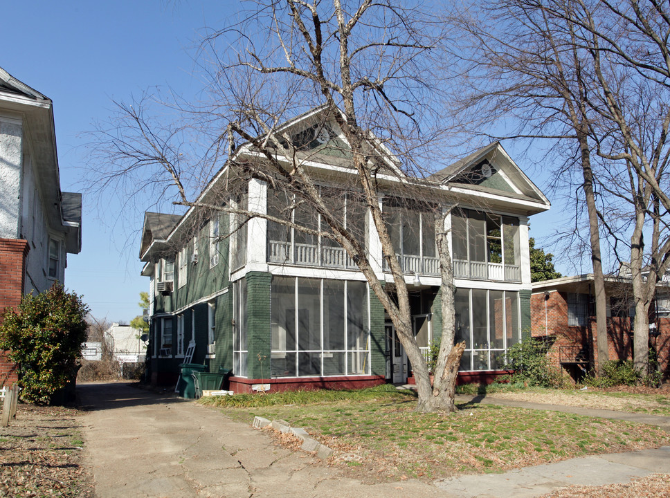 1530 Monroe Ave in Memphis, TN - Foto de edificio