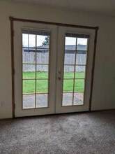 1012 13th St Ct NW in Puyallup, WA - Foto de edificio - Building Photo