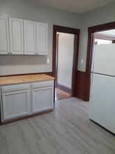 1377 W 61st St in Cleveland, OH - Building Photo - Building Photo