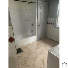 3301 W 94th St in Cleveland, OH - Foto de edificio - Building Photo