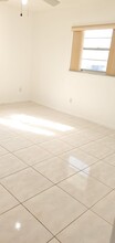 8037 Parrot Dr in Orlando, FL - Building Photo - Building Photo