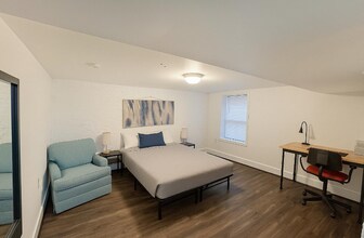 3580 13th St NW in Washington, DC - Foto de edificio - Building Photo