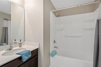 808 Chatham Walk Dr in Ruskin, FL - Building Photo - Building Photo