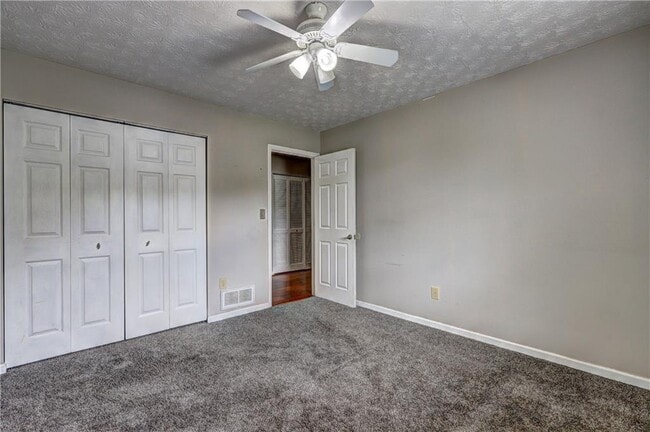 4090 Mark Todd Ct in Hoschton, GA - Building Photo - Building Photo