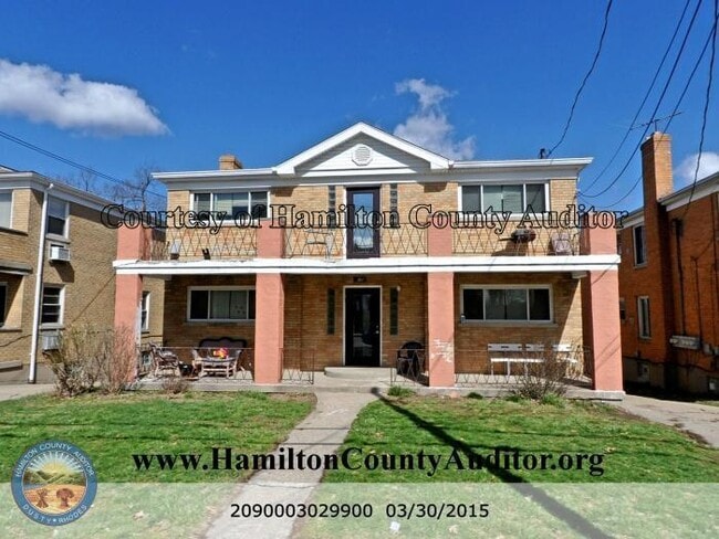 property at 2722 Montana Ave
