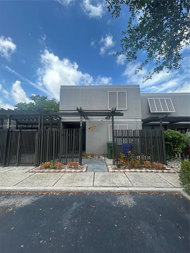 property at 1660 NW 113th Way