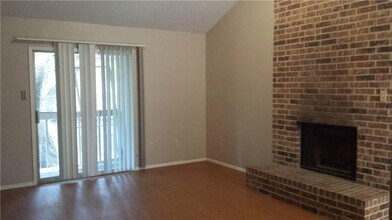 11900 Alpheus Ave in Austin, TX - Building Photo - Building Photo