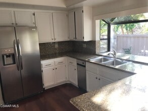 637 Arroyo Oaks Dr in Westlake Village, CA - Building Photo - Building Photo