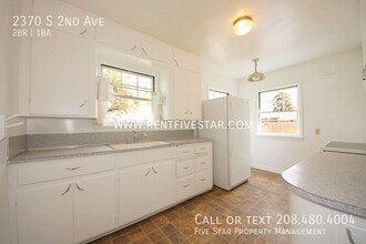 2370 S 2nd Ave in Pocatello, ID - Building Photo - Building Photo