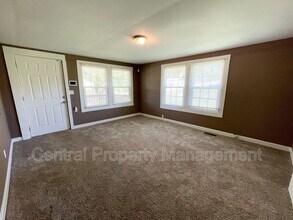 15 Patterson St in Greenville, SC - Building Photo - Building Photo