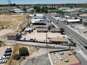 16675 Mojave Dr in Victorville, CA - Building Photo - Building Photo