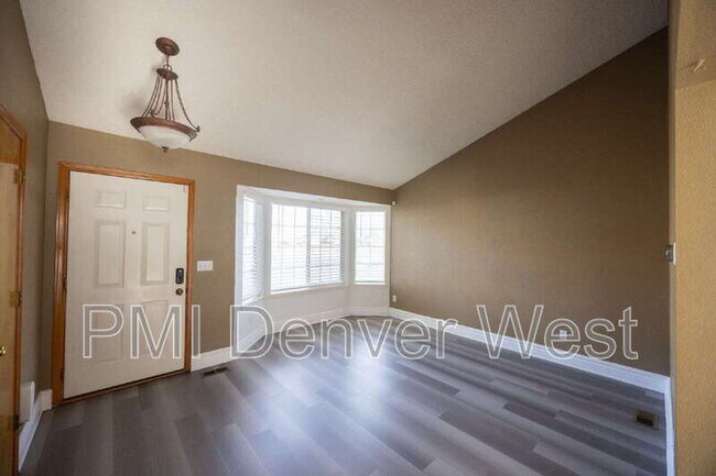 17990 E Brown Pl in Aurora, CO - Building Photo - Building Photo