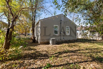 2136 S Waco Ave in Wichita, KS - Building Photo - Building Photo