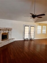 515 Bonita Vista Dr in Buda, TX - Building Photo - Building Photo