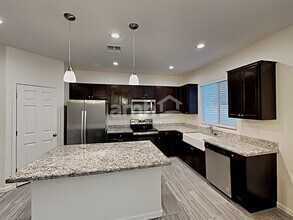 1709 E Primavera Way in San Tan Valley, AZ - Building Photo - Building Photo