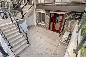 3425 Sheppard Ave E in Toronto, ON - Building Photo - Building Photo