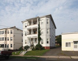 40 Horace St in New Britain, CT - Building Photo