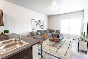 Jefferson Village in Sioux Falls, SD - Building Photo