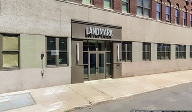 114 State St in Bridgeport, CT - Foto de edificio - Building Photo