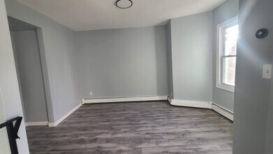 6206 Newkirk Ave in North Bergen, NJ - Building Photo - Building Photo