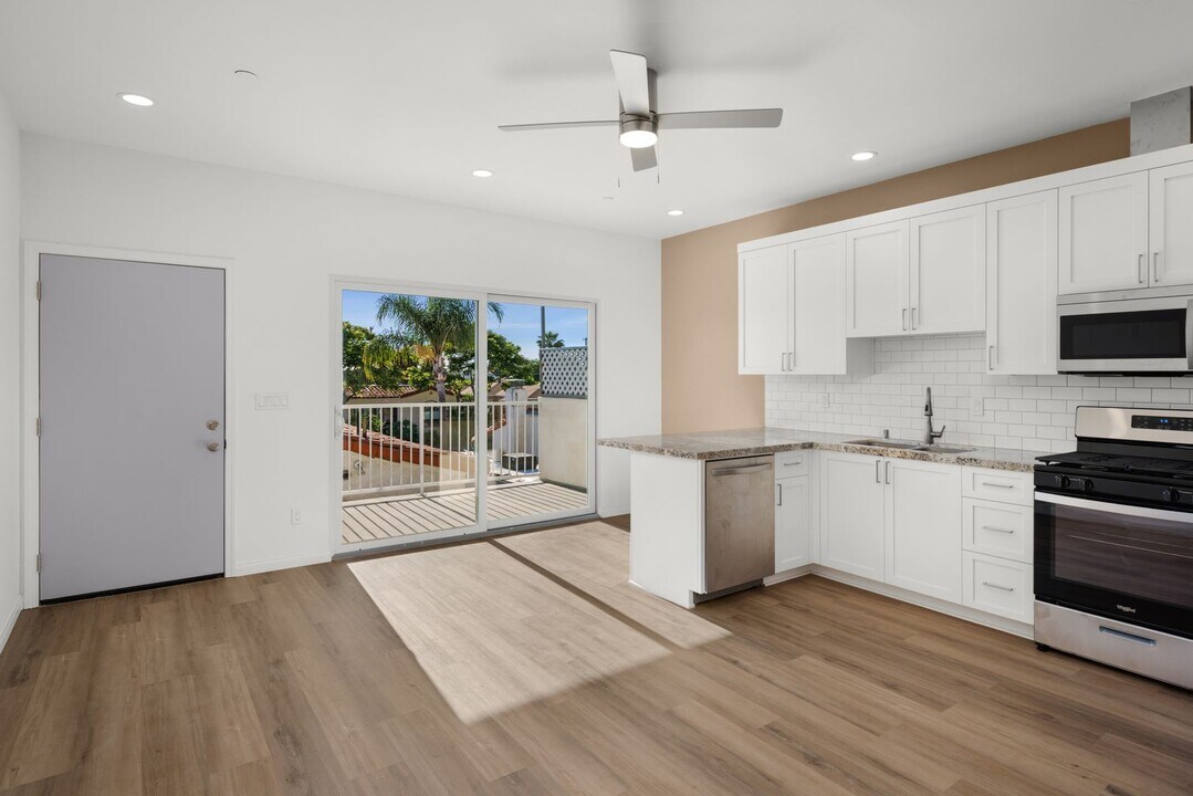 4709 Soria Dr in San Diego, CA - Building Photo