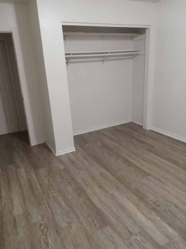 913 Summit St, Unit 01 in Festus, MO - Building Photo - Building Photo