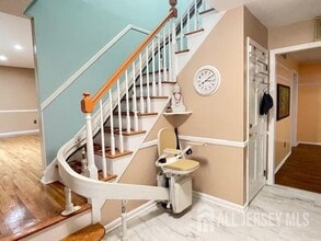 7 Janina Ave in Edison, NJ - Building Photo - Building Photo