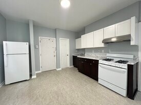 235 Avenue E, Unit 3F in Bayonne, NJ - Building Photo