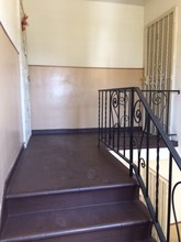 4025 Exposition Blvd in Los Angeles, CA - Foto de edificio - Interior Photo